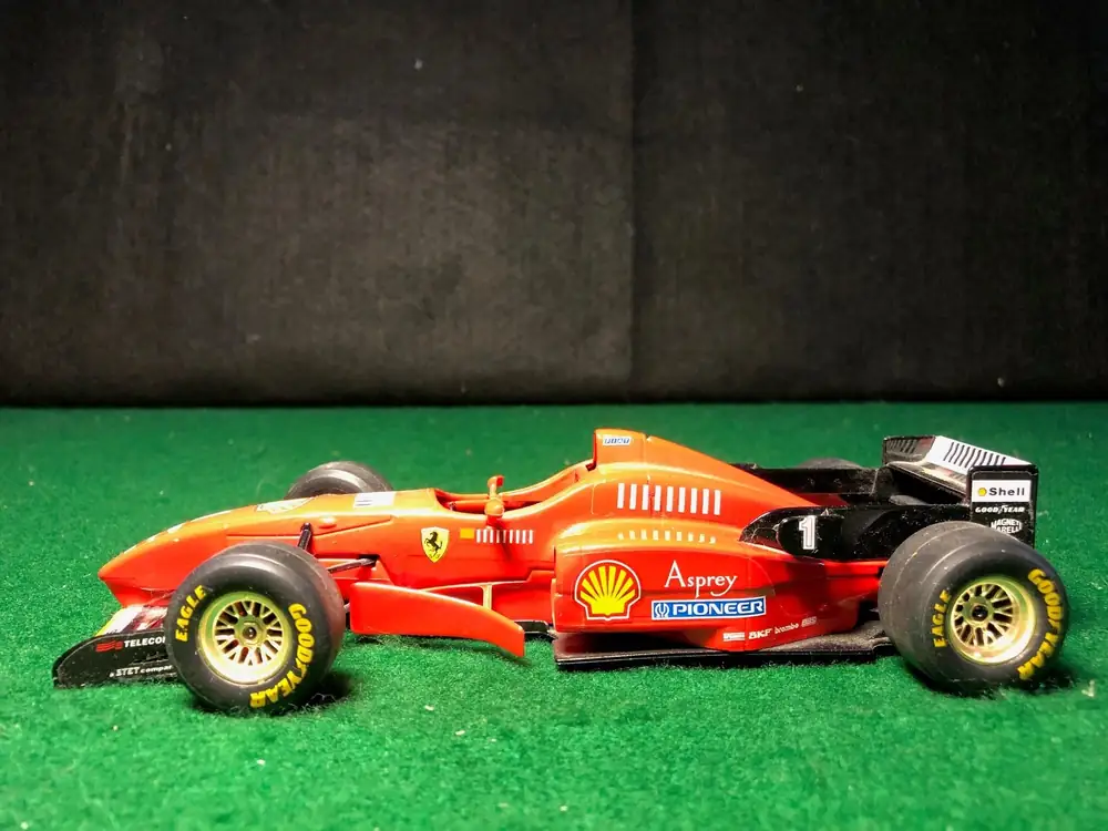 Ferrari F310 1996 Bburago 1:24 Formula Collection – foto 2