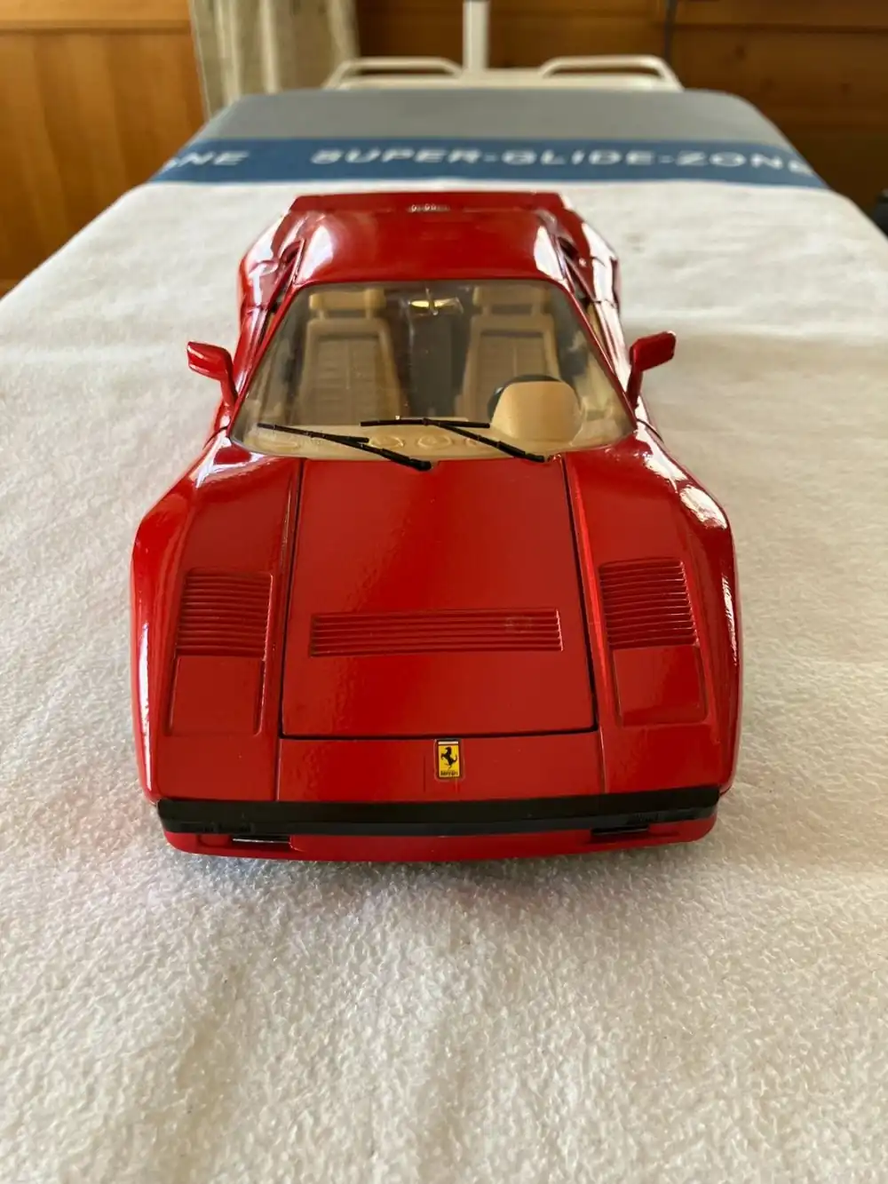 Ferrari Gto 1984 Bburago Escala 1:18 Diamonds – foto 3