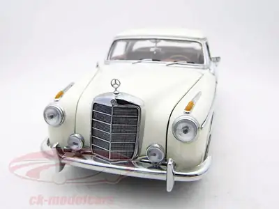 Mercedes-Benz 220 SE Coupé 1958 Sun Star Escala 1:18
